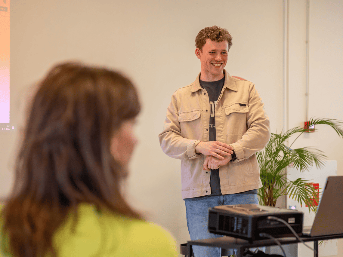 Leander geeft kennissessie