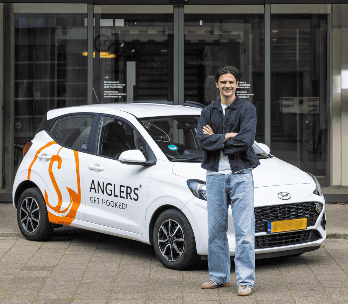 Tim voor de Anglers auto